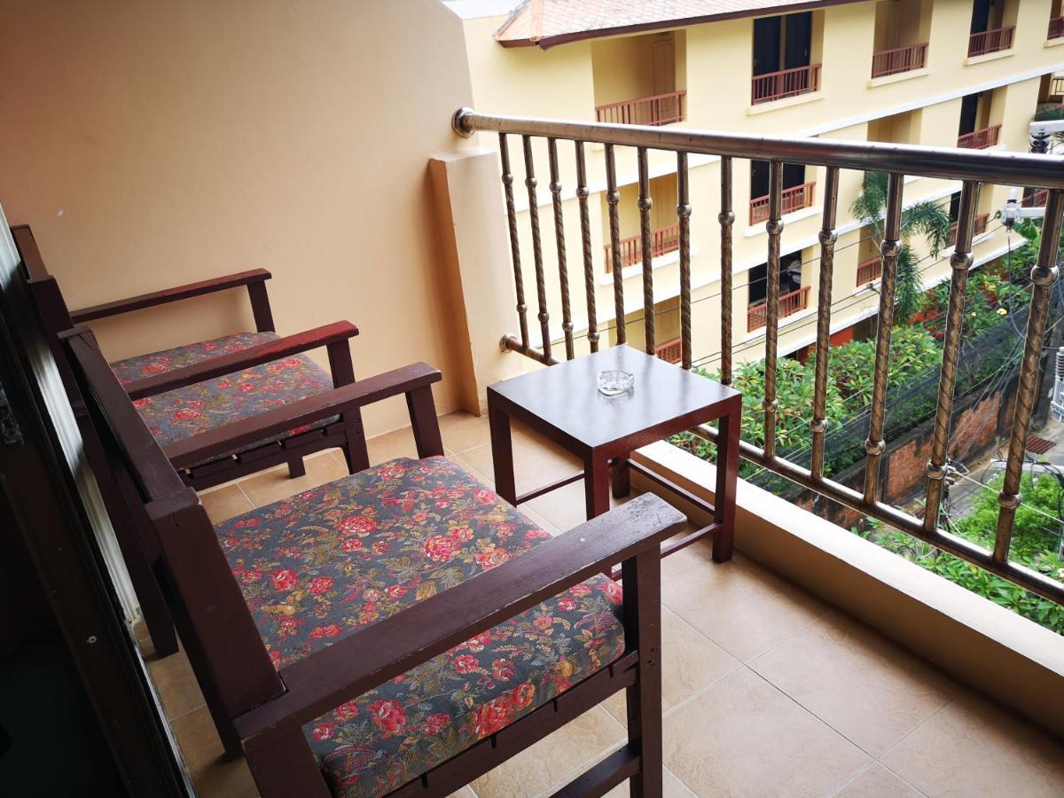 Patong Seven Seas Hotel מראה חיצוני תמונה